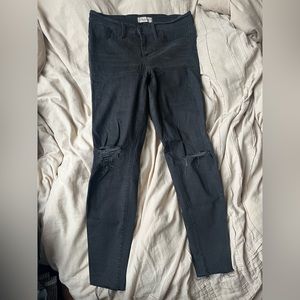 Madewell 9” High-Rise Skinny Jeans in Black